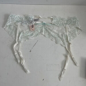 Victoria’s Secret garter